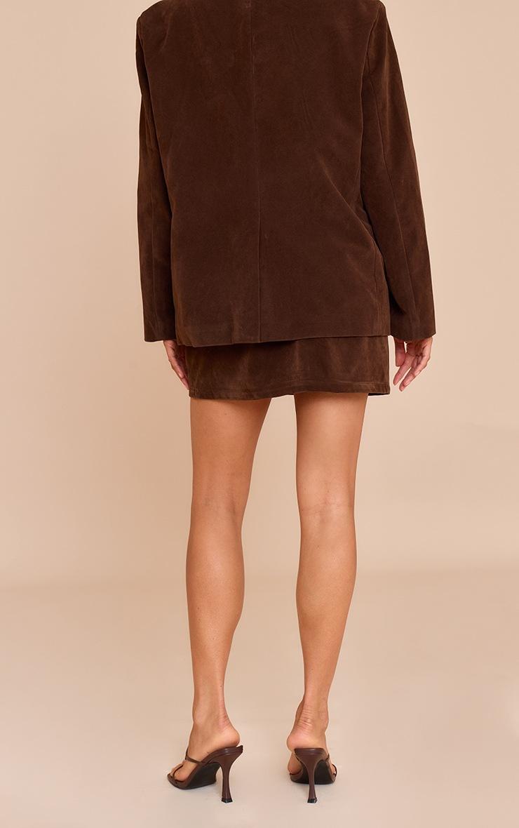 Pretty Little Thing Petite Chocolate Faux Suede Mini Skirt