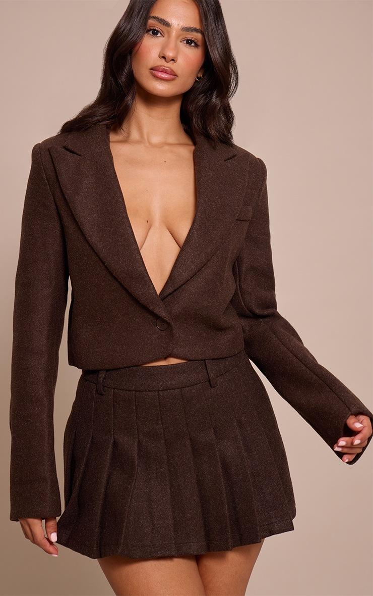 Pretty Little Thing Petite Chocolate Pointed Lapel Short Wool Look Blazer