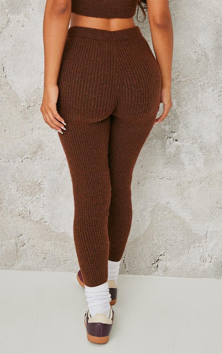 Pretty Little Thing Petite Chocolate Rib Knit Leggings