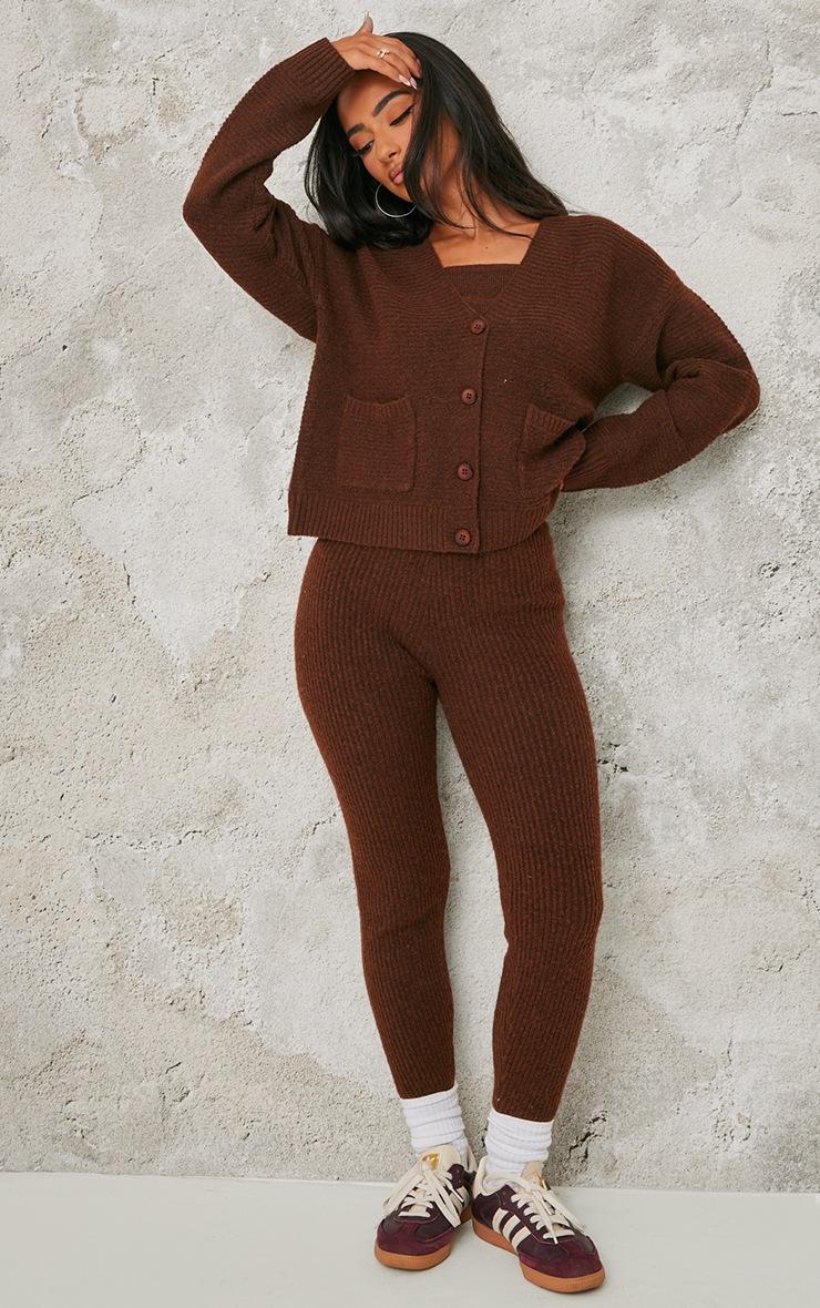 Pretty Little Thing Petite Chocolate Rib Knit Leggings