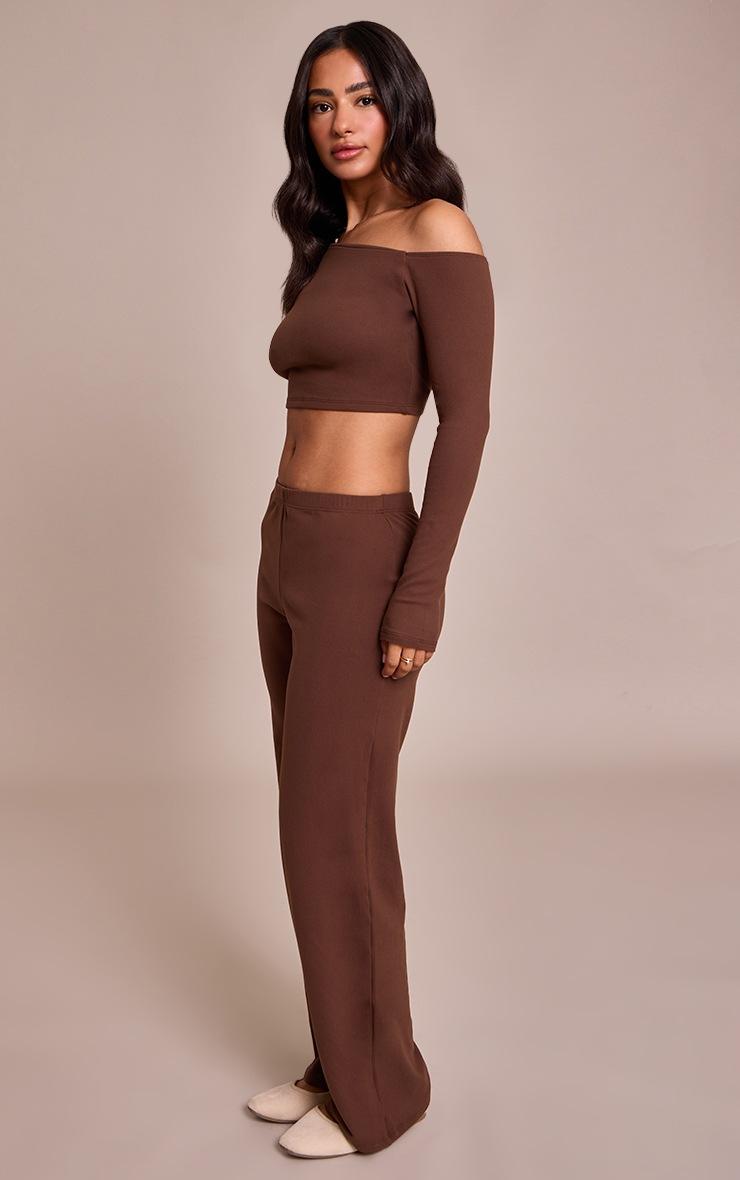 Pretty Little Thing Petite Chocolate Straight Leg Leggings