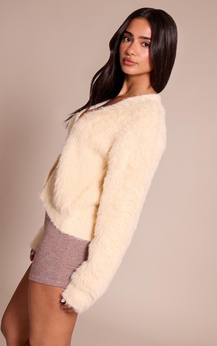 Pretty Little Thing Petite Cream Fluffy Knit V Neck Cardigan