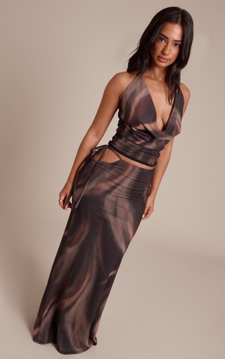 Pretty Little Thing Petite Dark Printed Low Rise Maxi Skirt