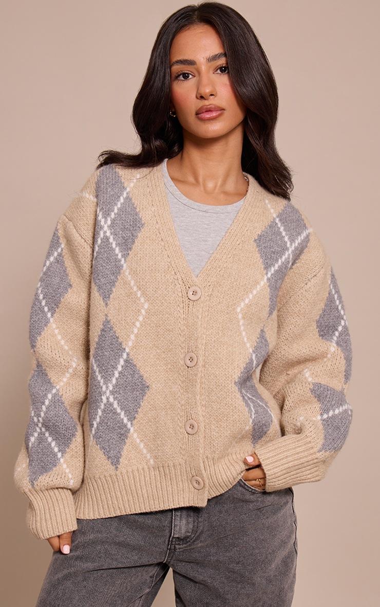 Pretty Little Thing Petite Grey Chunky Knitted Button Up Cardigan