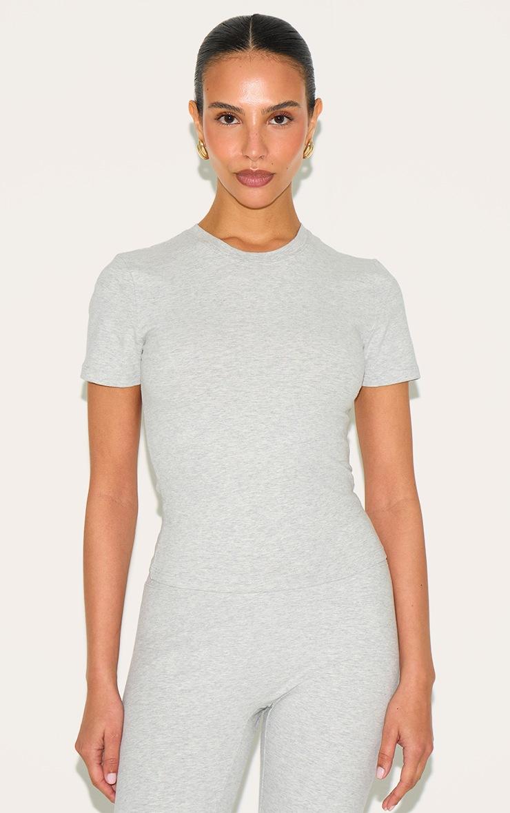 Pretty Little Thing Petite Grey Marl Sculpt Longline Short Sleeve Gym Top