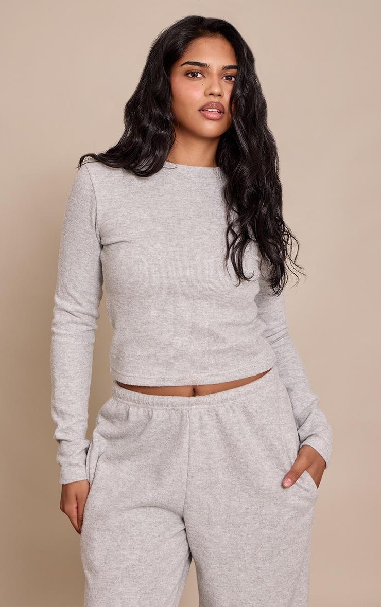 Pretty Little Thing Petite Grey Marl Super Soft Fitted Long Sleeve Top