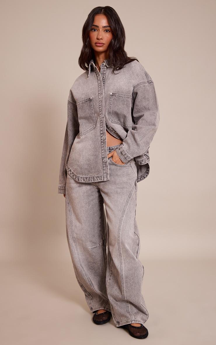 Pretty Little Thing Petite Grey Seam Detail Barrel Jeans