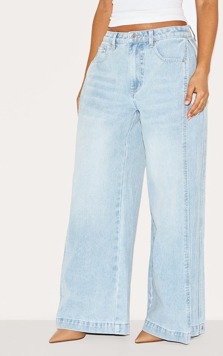 Pretty Little Thing Petite Light Blue Denim Side Pleated Detail Wide Leg Jeans