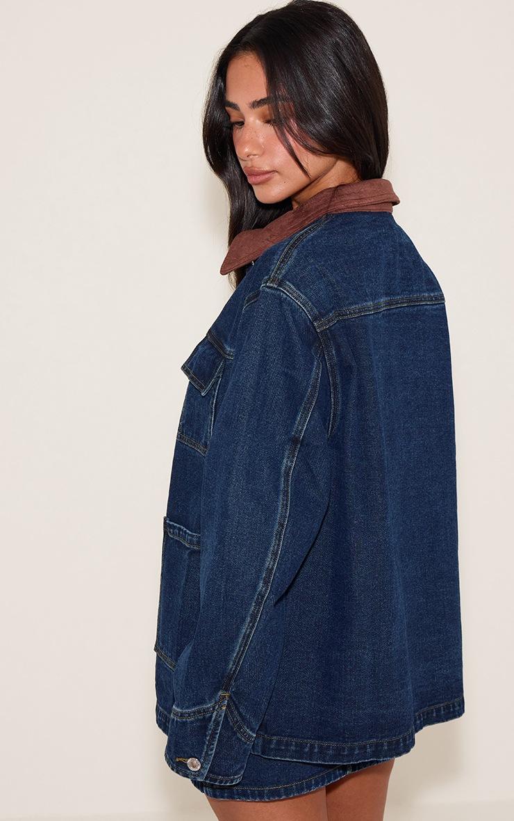 Pretty Little Thing Petite Mid Blue Wash Contrast Collar Utility Denim Jacket