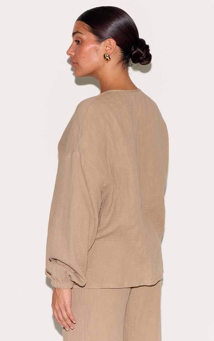 Pretty Little Thing Petite Mushroom Cheesecloth Textured Tie Front Shirt