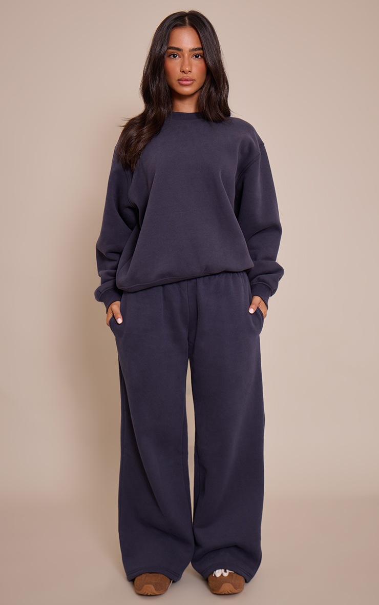 Pretty Little Thing Petite Navy Oversized Crew Sweatshirt