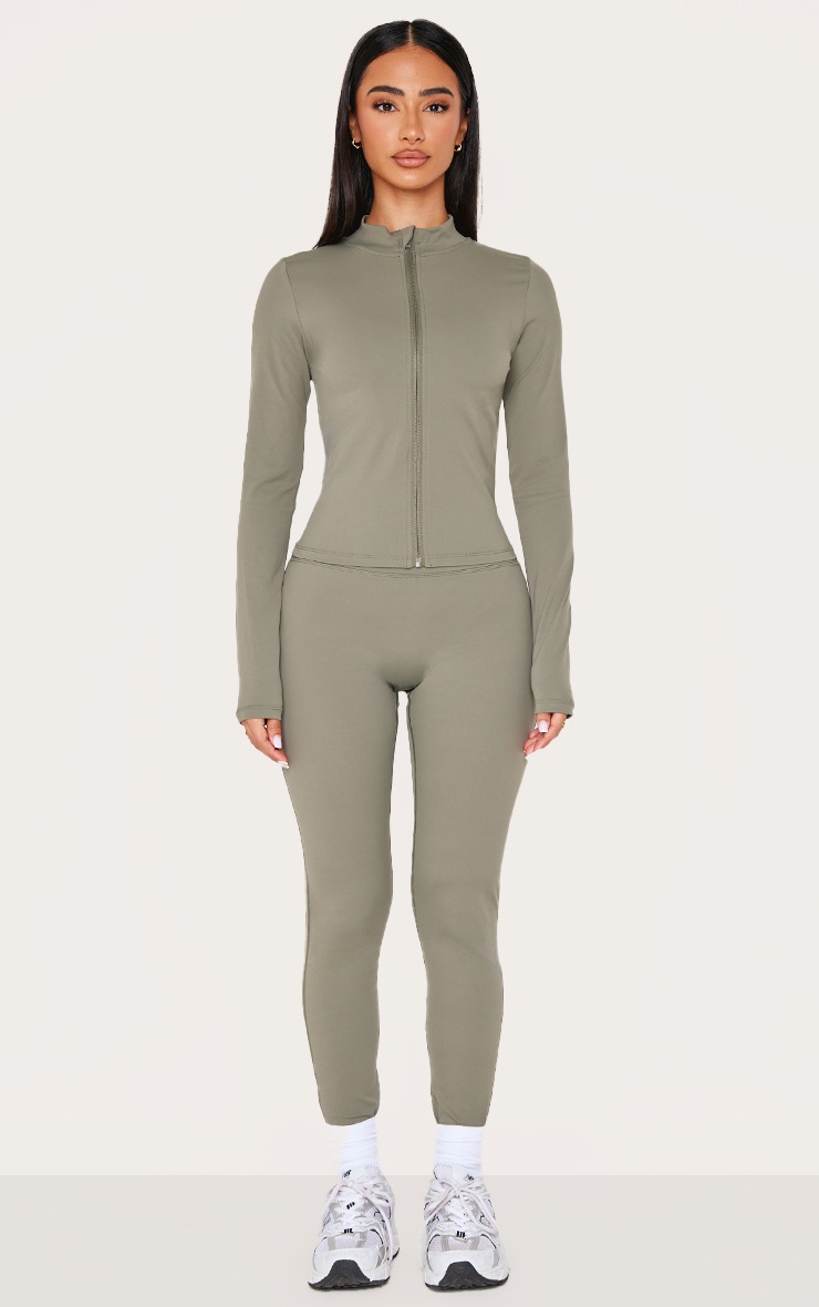 Pretty Little Thing Petite Olive Basic Sculpt Jacket