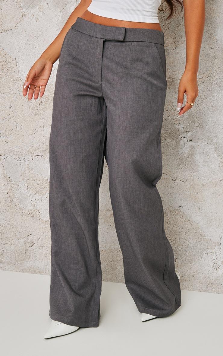 Pretty Little Thing Petite Premium Grey Woven Low Rise Wide Leg Pants