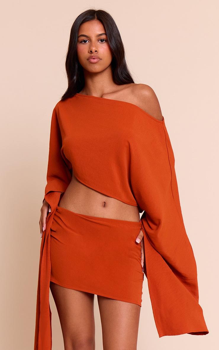 Pretty Little Thing Petite Rust Floaty Knot Side Mini Skirt