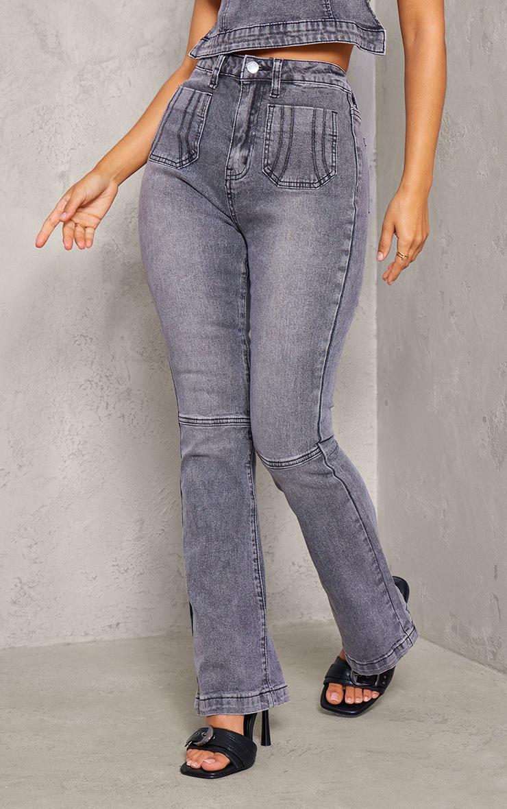 Pretty Little Thing Petite Washed Charcoal Denim Fitted Flared Jeans