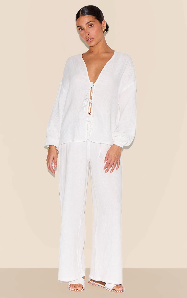 Pretty Little Thing Petite White Cheesecloth Textured Tie Front Shirt