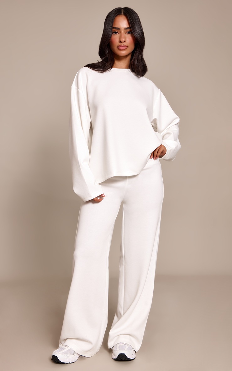 Pretty Little Thing Petite White Modal Oversized Long Sleeved T-shirt