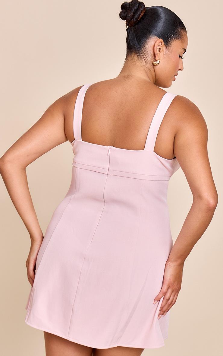 Pretty Little Thing Plus Baby Pink Tailored Woven Bust Seam Detail Shift Dress