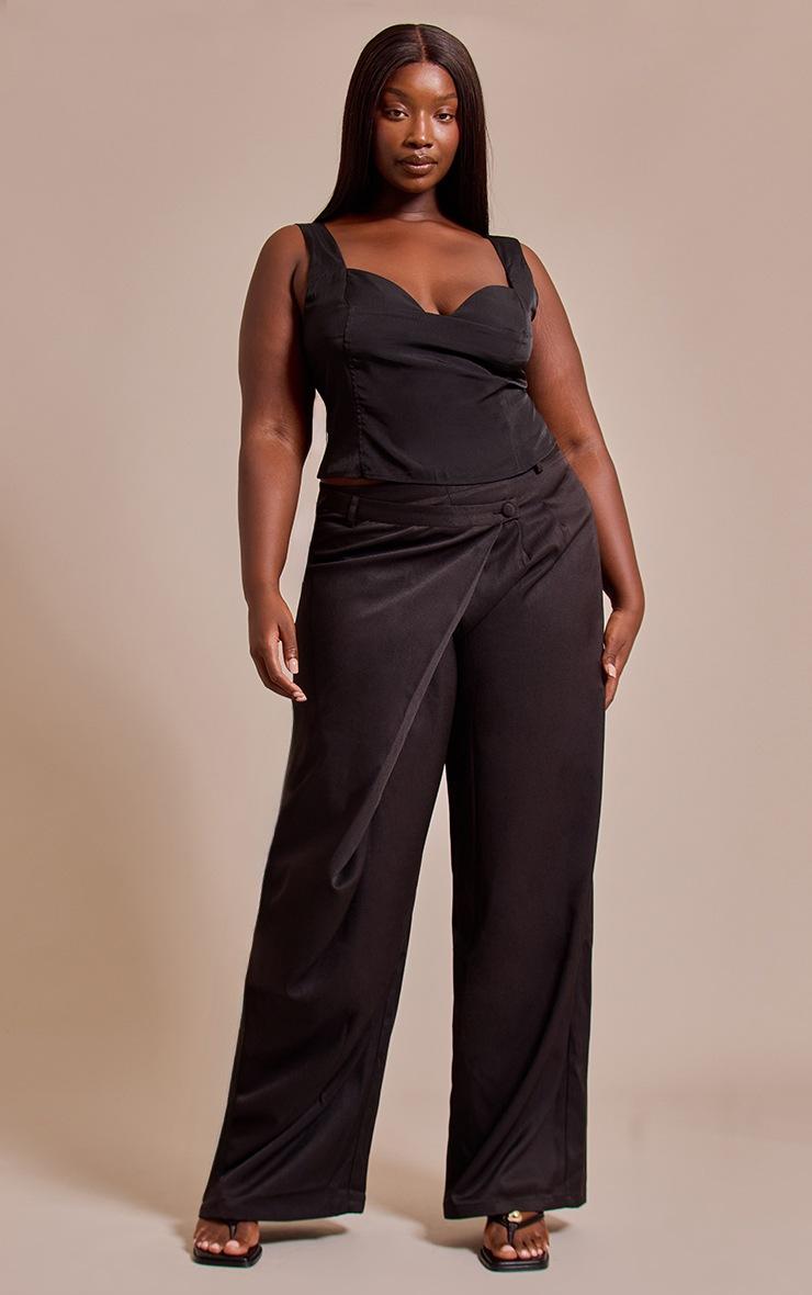 Pretty Little Thing Plus Black Cup Detail Boned Matte Satin Corset