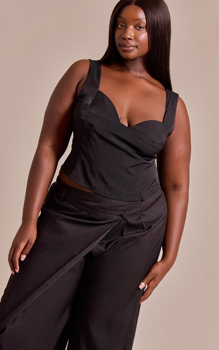 Pretty Little Thing Plus Black Cup Detail Boned Matte Satin Corset