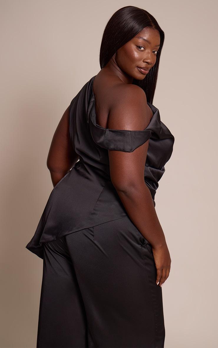 Pretty Little Thing Plus Black Satin Knot Detail Top