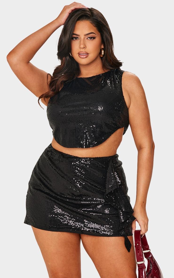 Pretty Little Thing Plus Black Sequin Dip Hem Crop Top