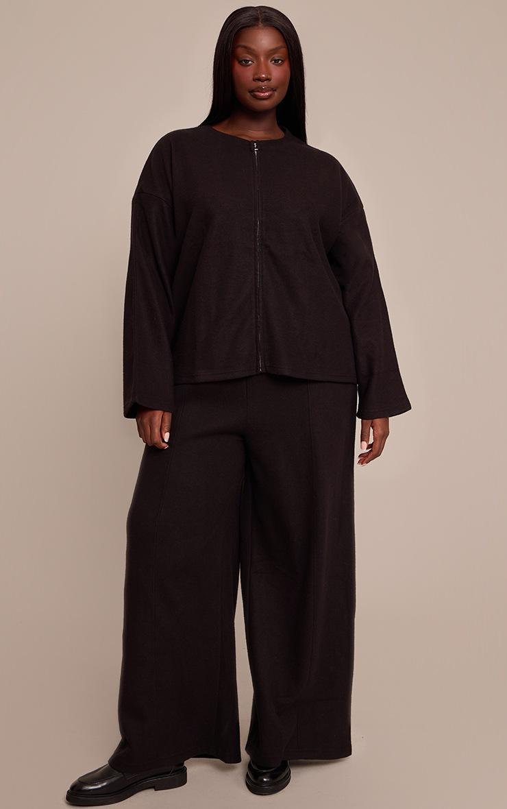 Pretty Little Thing Plus Black Soft Touch Zip Through Sweatshirt