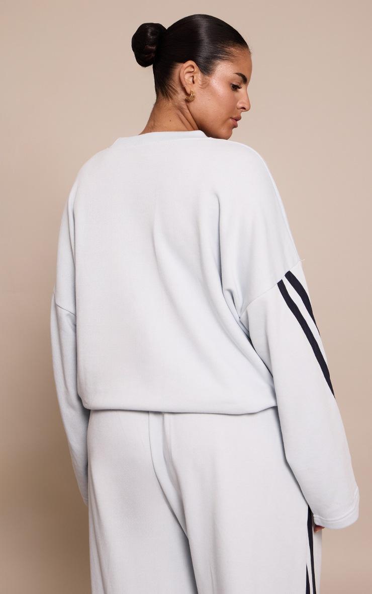 Pretty Little Thing Plus Blue Contrast Striped Oversized Sweatshirt
