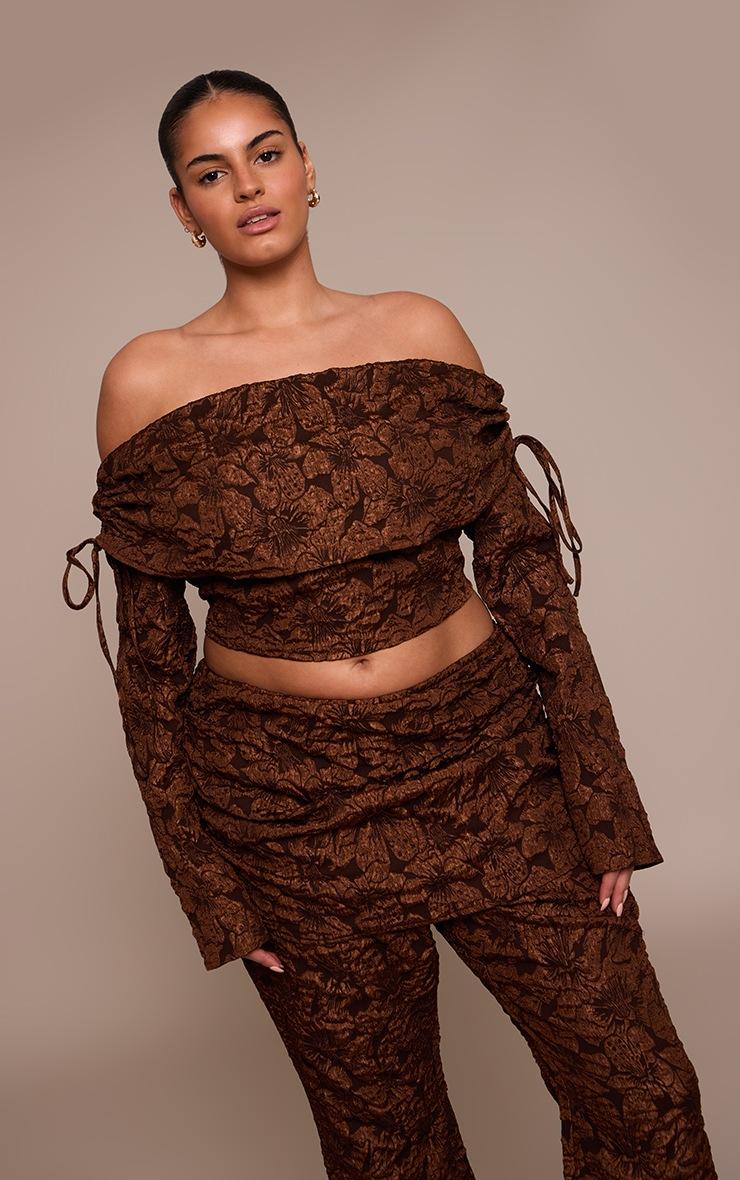 Pretty Little Thing Plus Chocolate Floral Jacquard Bardot Top