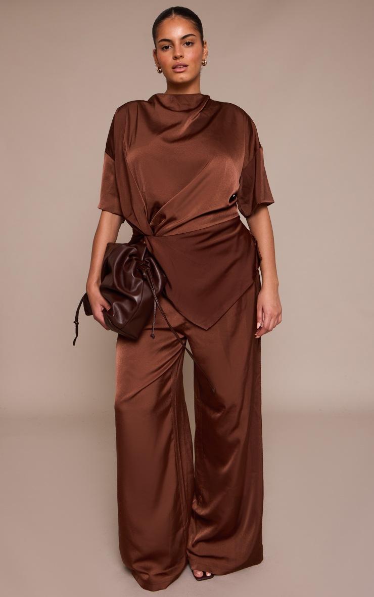Pretty Little Thing Plus Chocolate Satin Twist Detail Woven Top