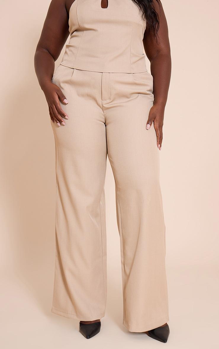 Pretty Little Thing Plus Clay Tailored Straight Leg Pants