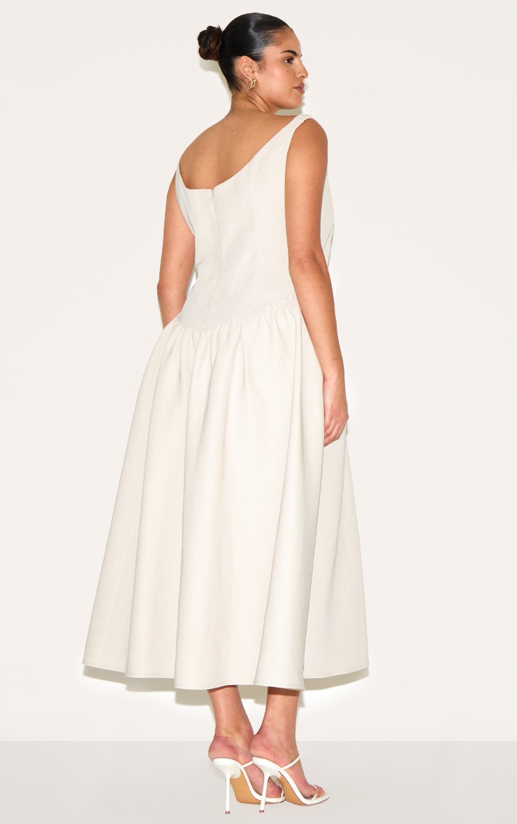 Pretty Little Thing Plus Cream Woven Dipped Bardot Ruched Midaxi Dress