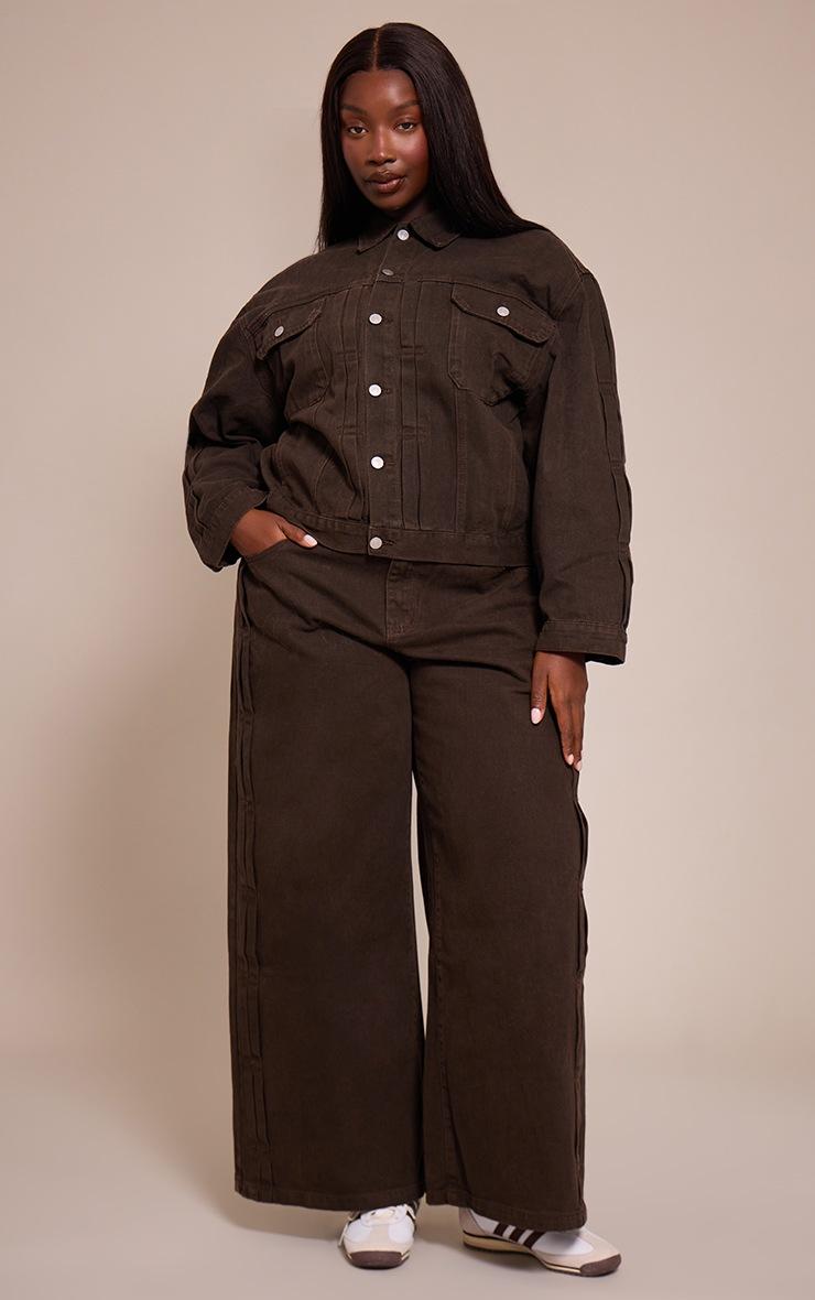 Pretty Little Thing Plus Dark Chocolate Pleat Detail Denim Jeans