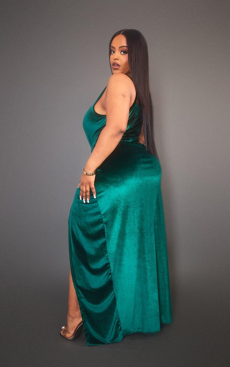 Pretty Little Thing Plus Emerald Green Velvet Side Split Midi Dress