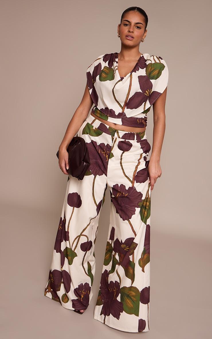Pretty Little Thing Plus Floral Printed Woven High Waisted Wide Leg Pants