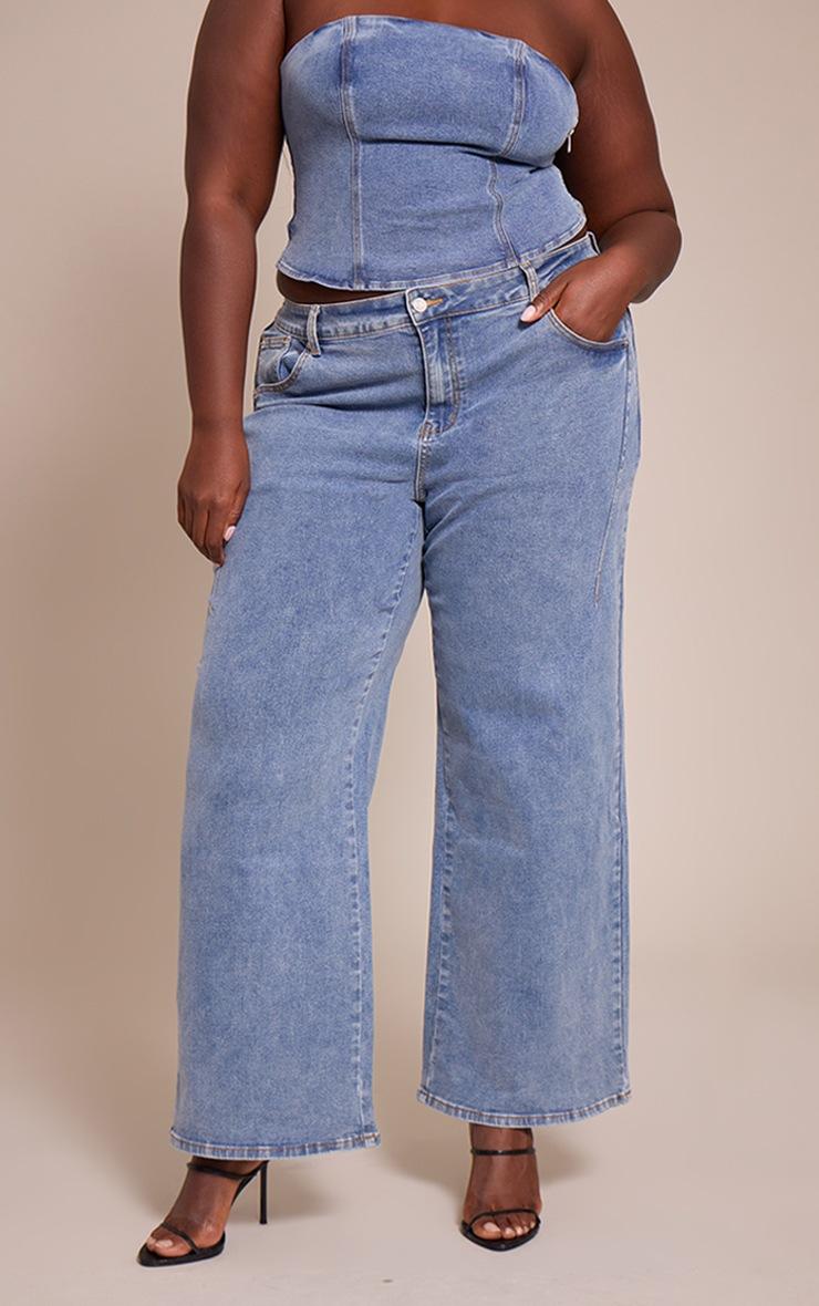 Pretty Little Thing Plus Mid Blue Wash Adjustable Waistband Detail Jean