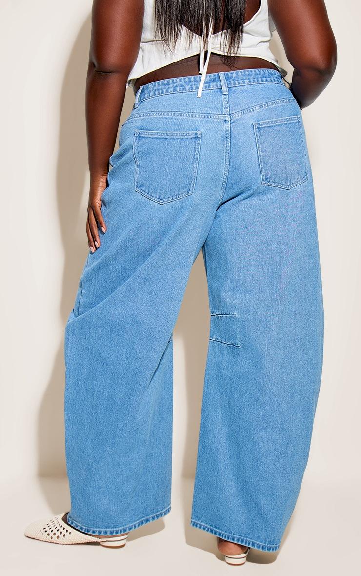 Pretty Little Thing Plus Mid Blue Wash Seam Detail Barrel Jean