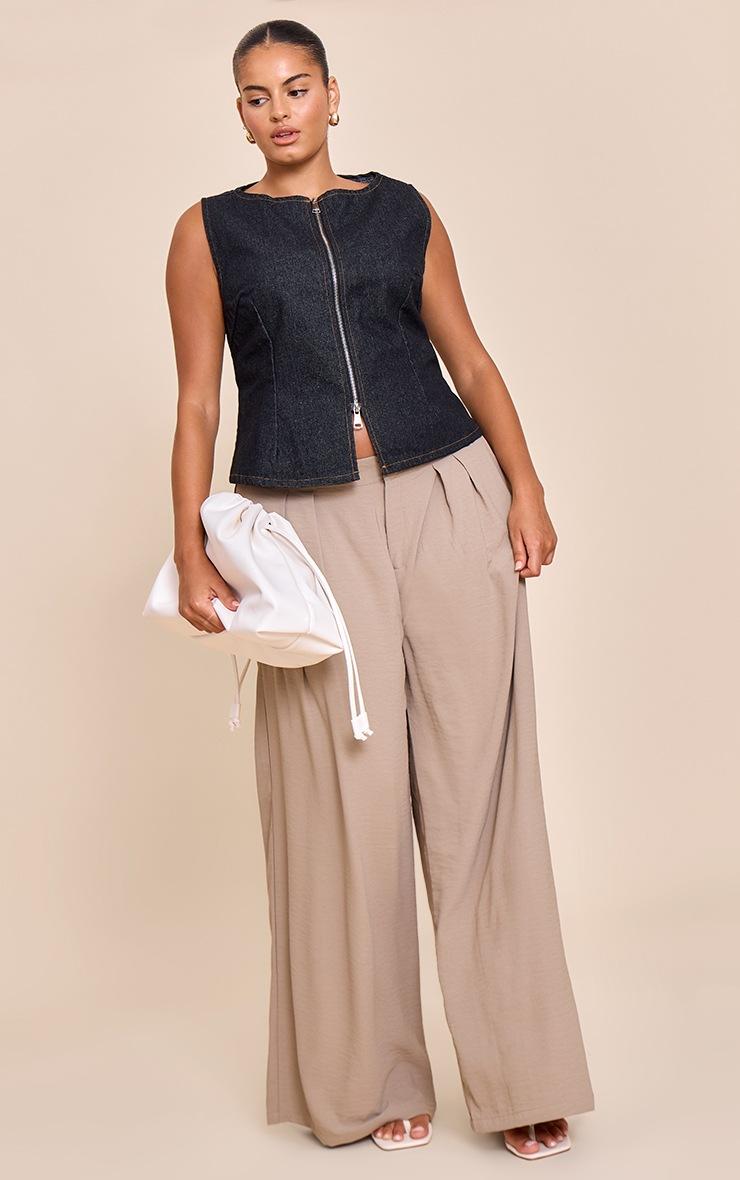 Pretty Little Thing Plus Raw Indigo Wash Zip Detail Sleeveless Denim Top