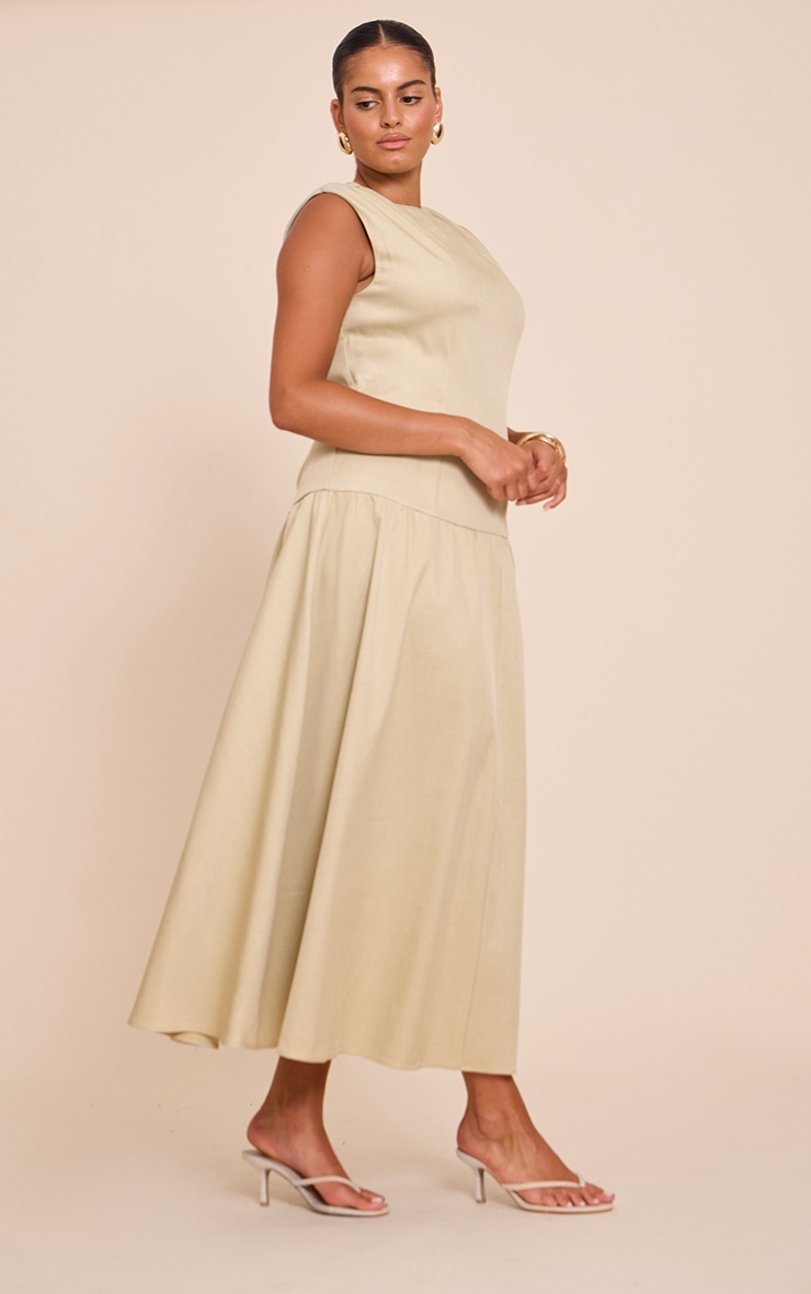 Pretty Little Thing Plus Sage Woven Boat Neck Dropped Waist Maxi Dress