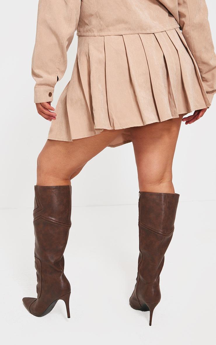 Pretty Little Thing Plus Sand Pleated Belt Loop Detail Mini Skirt