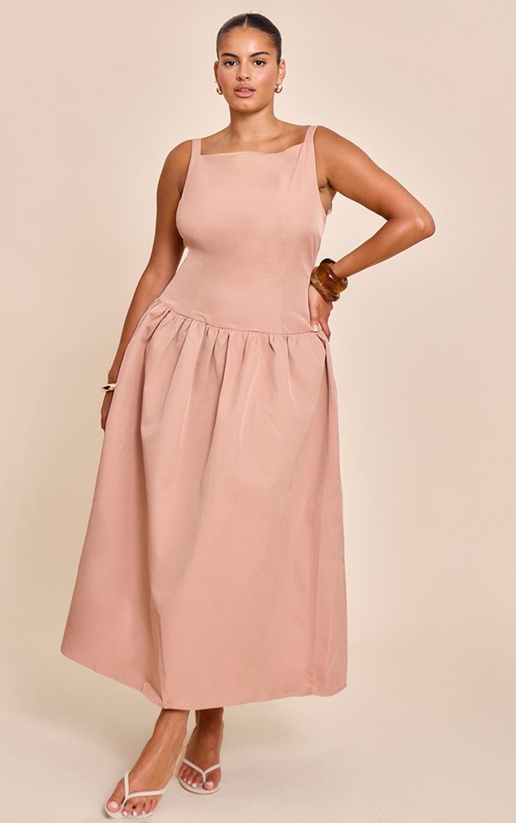 Pretty Little Thing Plus Taupe Dropped Waist Midaxi Dress