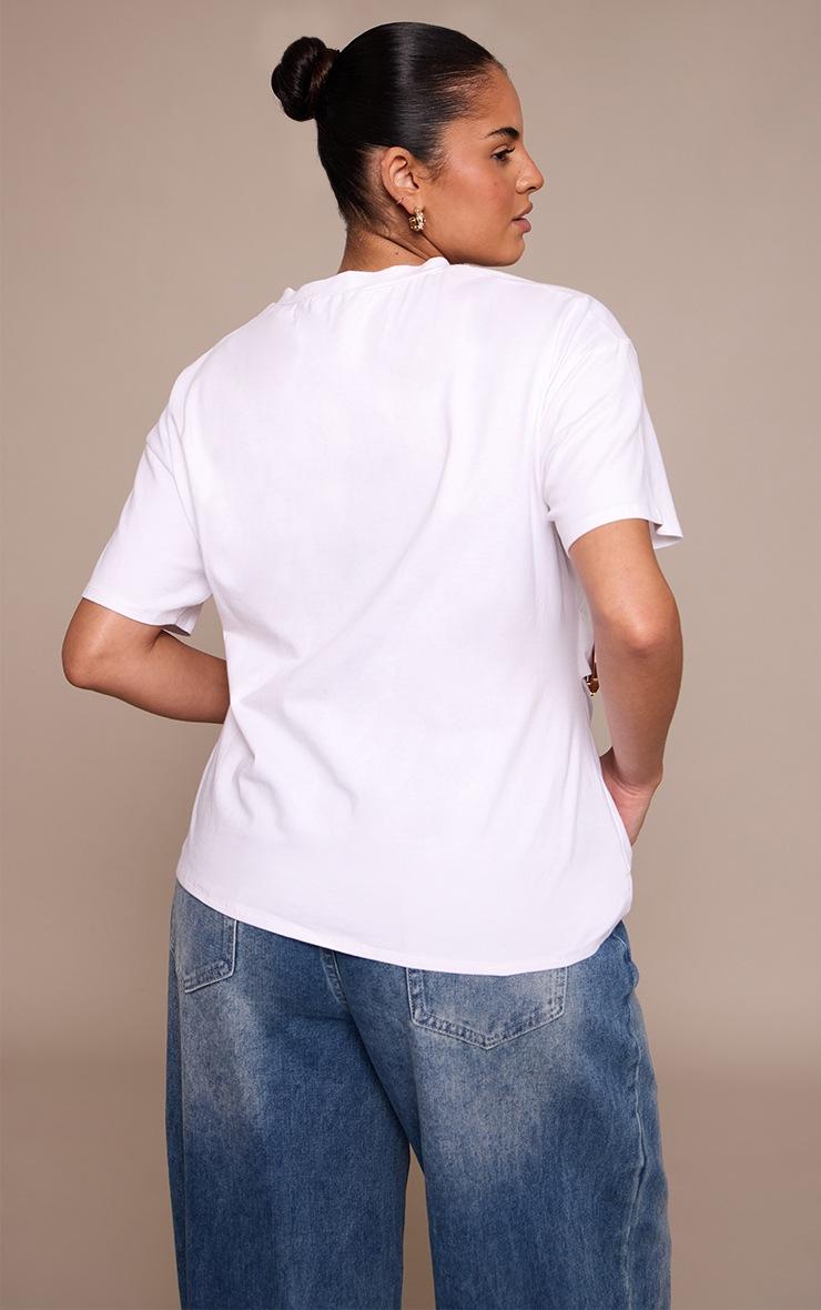 Pretty Little Thing Plus White Trim Detail Asymmetric Hem T Shirt