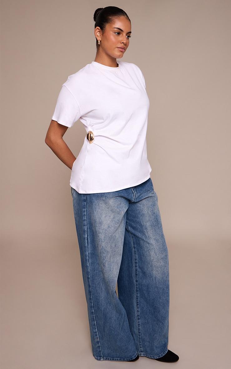 Pretty Little Thing Plus White Trim Detail Asymmetric Hem T Shirt