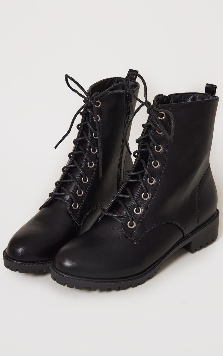 Pretty Little Thing Black Basic PU Biker Boots