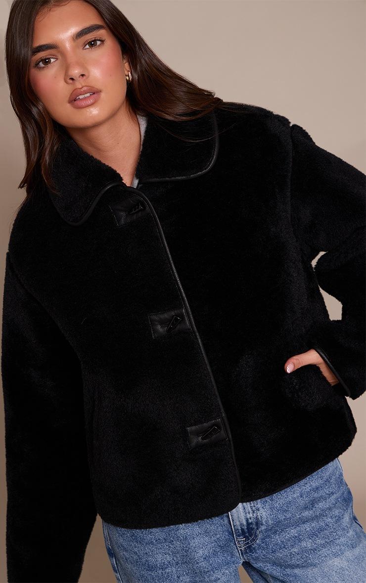 Pretty Little Thing Black Borg Cropped Coat