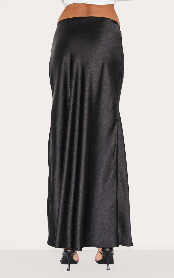 Pretty Little Thing Black Satin Floaty Maxi Skirt