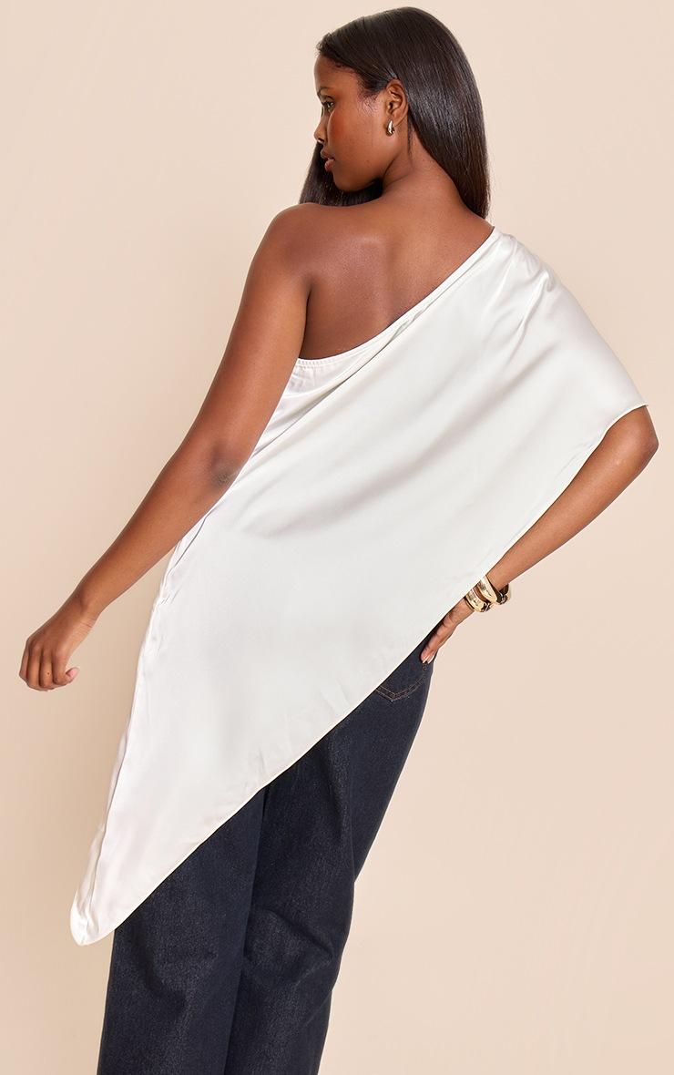 Pretty Little Thing Cream Satin Floaty Long Top