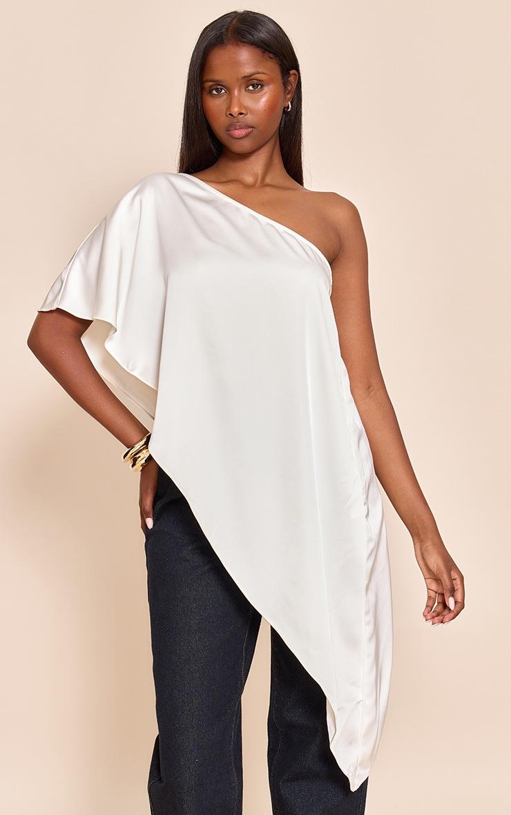 Pretty Little Thing Cream Satin Floaty Long Top