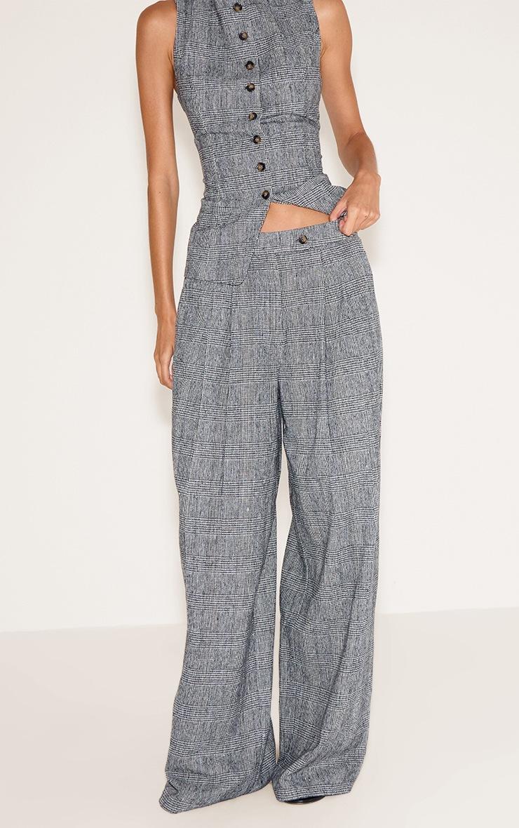 Pretty Little Thing Grey Checked Straight Leg Pant