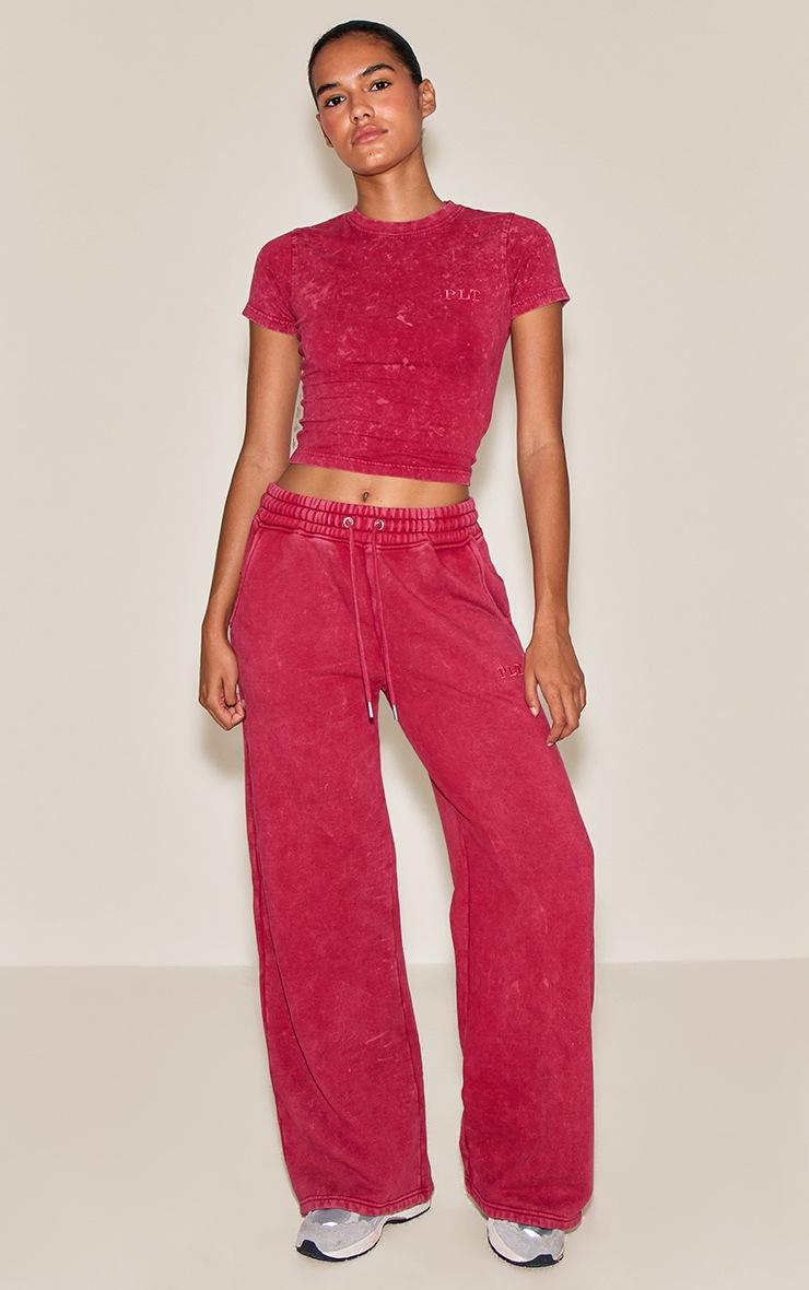 Pretty Little Thing Red Washed Fitted T-shirt